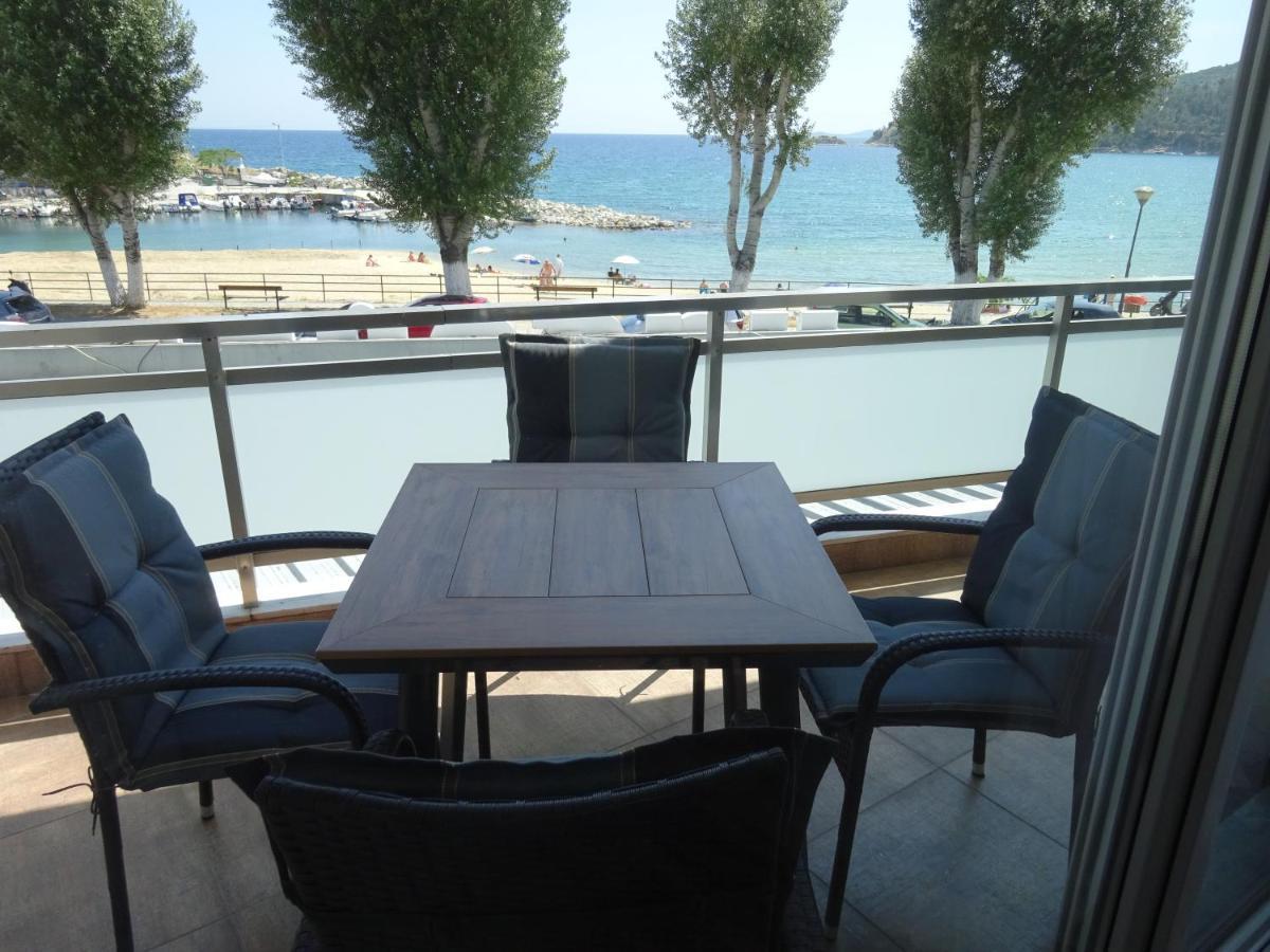 Daire Kalamitsa Beachfront Escape