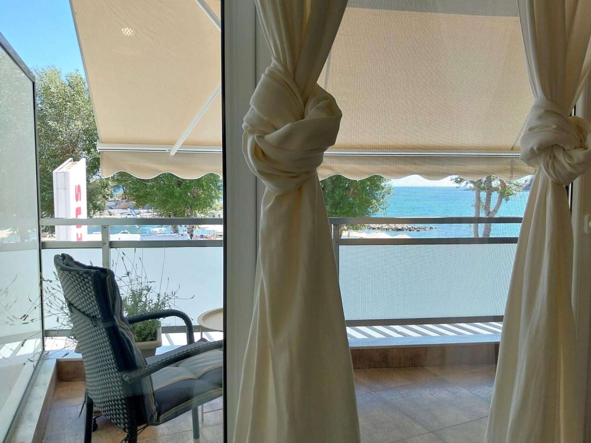 Kalamitsa Beachfront Escape Daire Kavala
